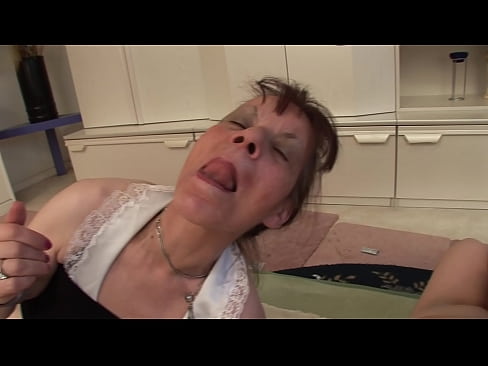 ❤️ Zwee Bomien an ee Grousspapp hunn en Dräier Fucking Video op lb.vegasservice.ru
