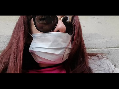 ❤️ D'Nicoletta hëlt sech op hirem Noper a pisst a senger Garage (Special Covid19 Italienesch Quarantän) Fucking Video op lb.vegasservice.ru