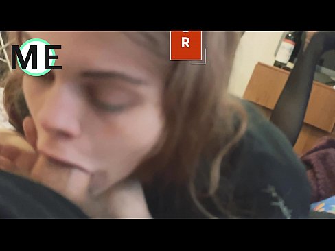 ❤️ Hals Dick, zerräissen Strumpfhosen an zerräissen Fersen schéin ze treffen Fucking Video op lb.vegasservice.ru